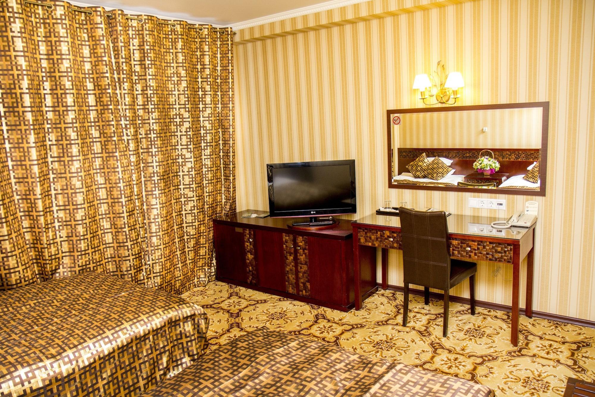 Klassik Hotel Chisináu Exterior foto
