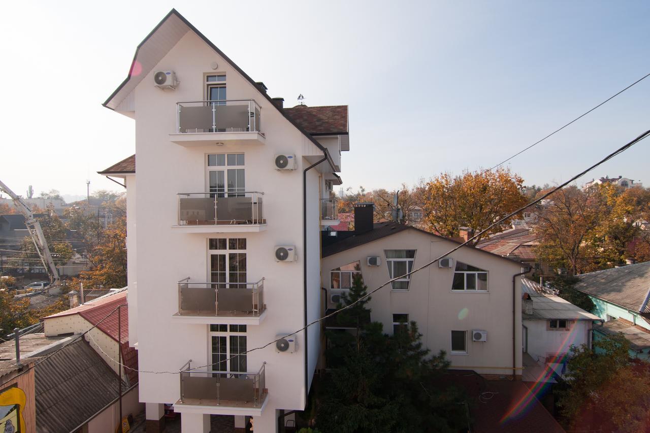 Klassik Hotel Chisináu Exterior foto